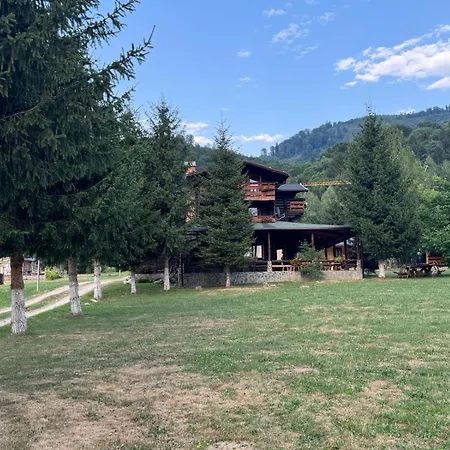 Vraja Padurii Holiday home *