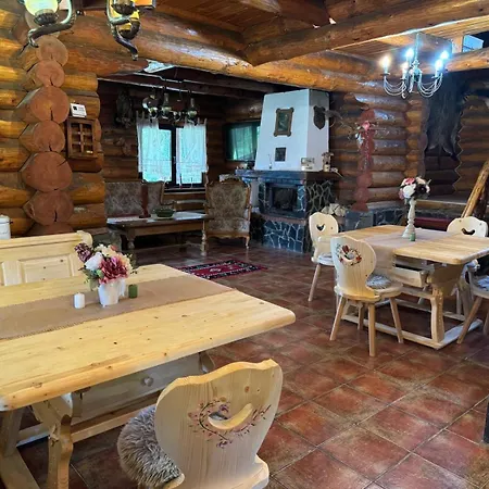 Vraja Padurii Holiday home